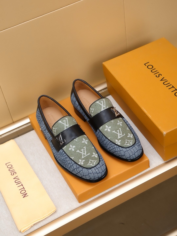 ルイヴィトン靴正面デザイン